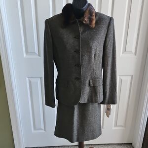 Lauren Ralph Lauren Vintaged Suit with Brown Faux Fur Collar